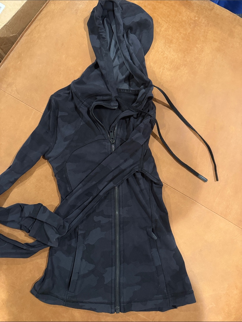 Women’s Hooded Full-Zip Jacket Lululemon camo print